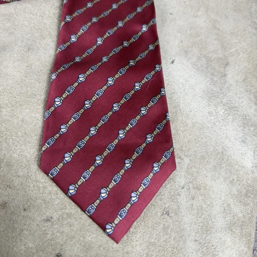 The Custom Shop‎ 100% Silk Belt Pattern Tie Red